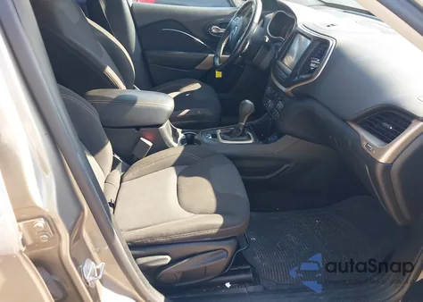 2017 Jeep Cherokee Latitude Fwd from USA, damaged, VIN 1C4PJLCB3HW668989